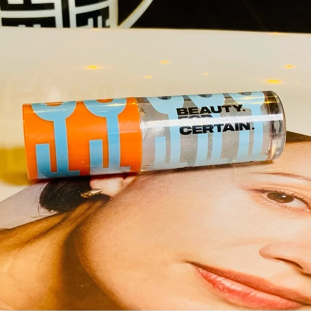 Beauty For Certain High Pigment Gloss in Diamond